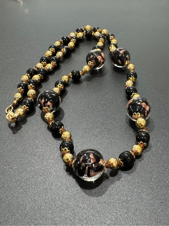 Murano Jewelry - Vintage Italian Venetian Murano Art Glass Gold Foil Beaded Necklace Hand Knotted